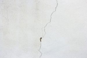 wall crack